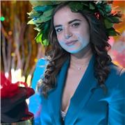 Laureata in Lingue offre lezioni di Inglese, Spagnolo e Italiano sia da remoto che a domicilio (Acerra e zone limitrofe)